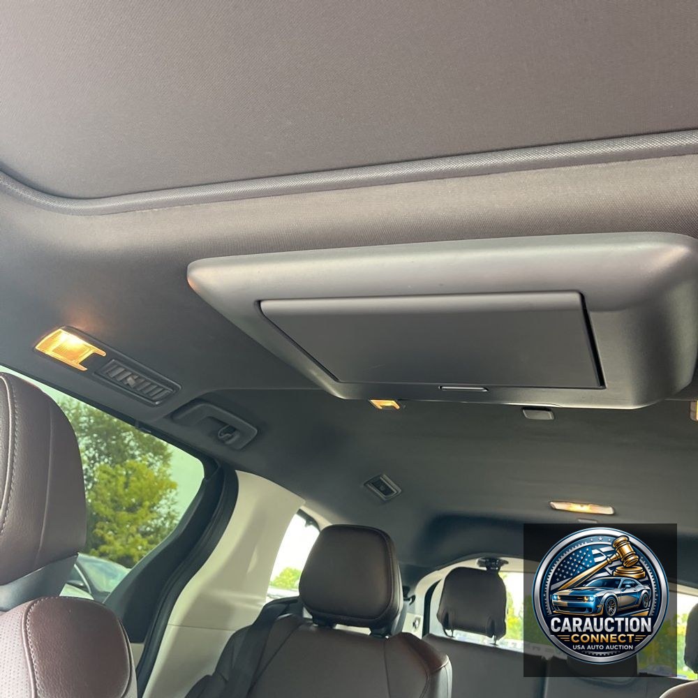 2024 Toyota Sienna Platinum 7-Passenger