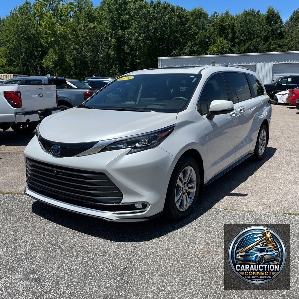 2024 Toyota Sienna Platinum 7-Passenger