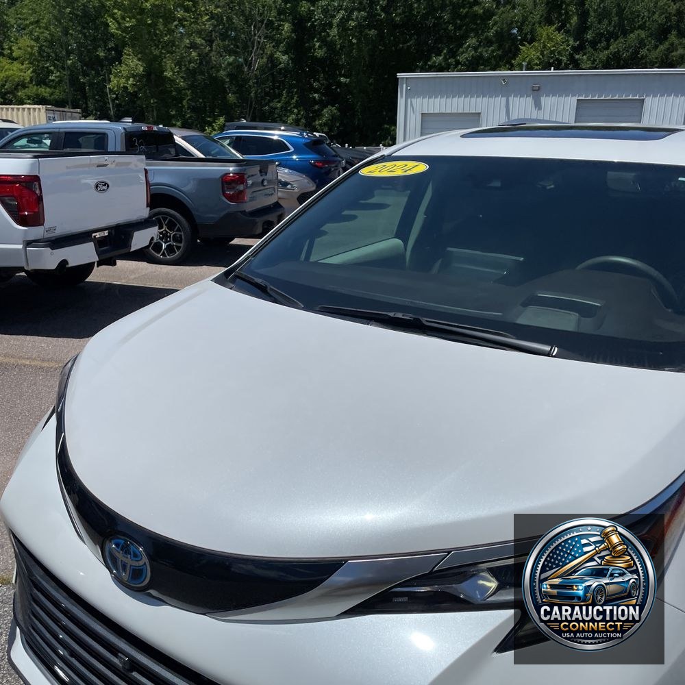 2024 Toyota Sienna Platinum 7-Passenger