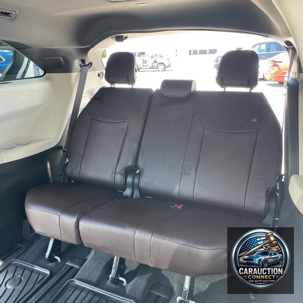 2024 Toyota Sienna Platinum 7-Passenger