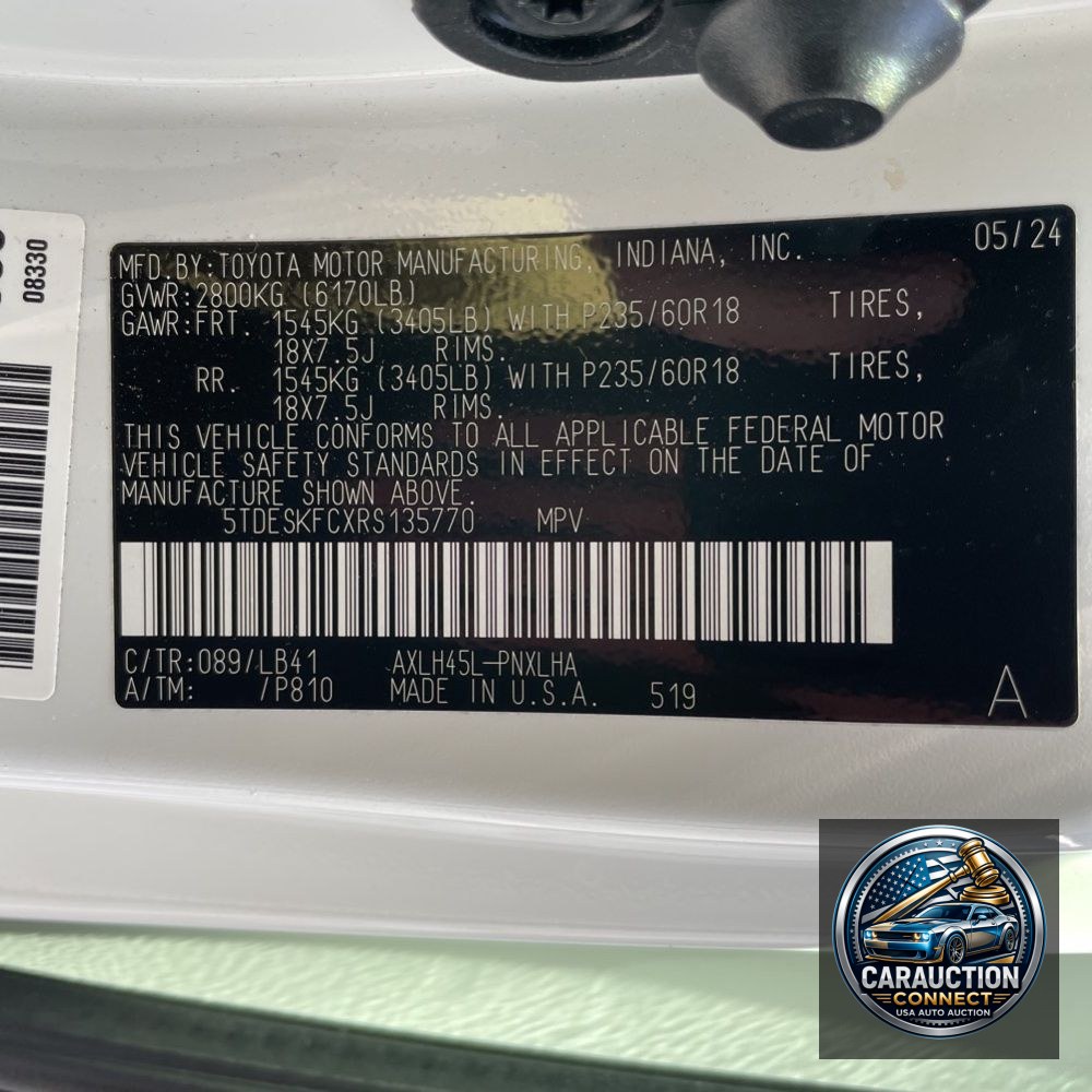 2024 Toyota Sienna Platinum 7-Passenger