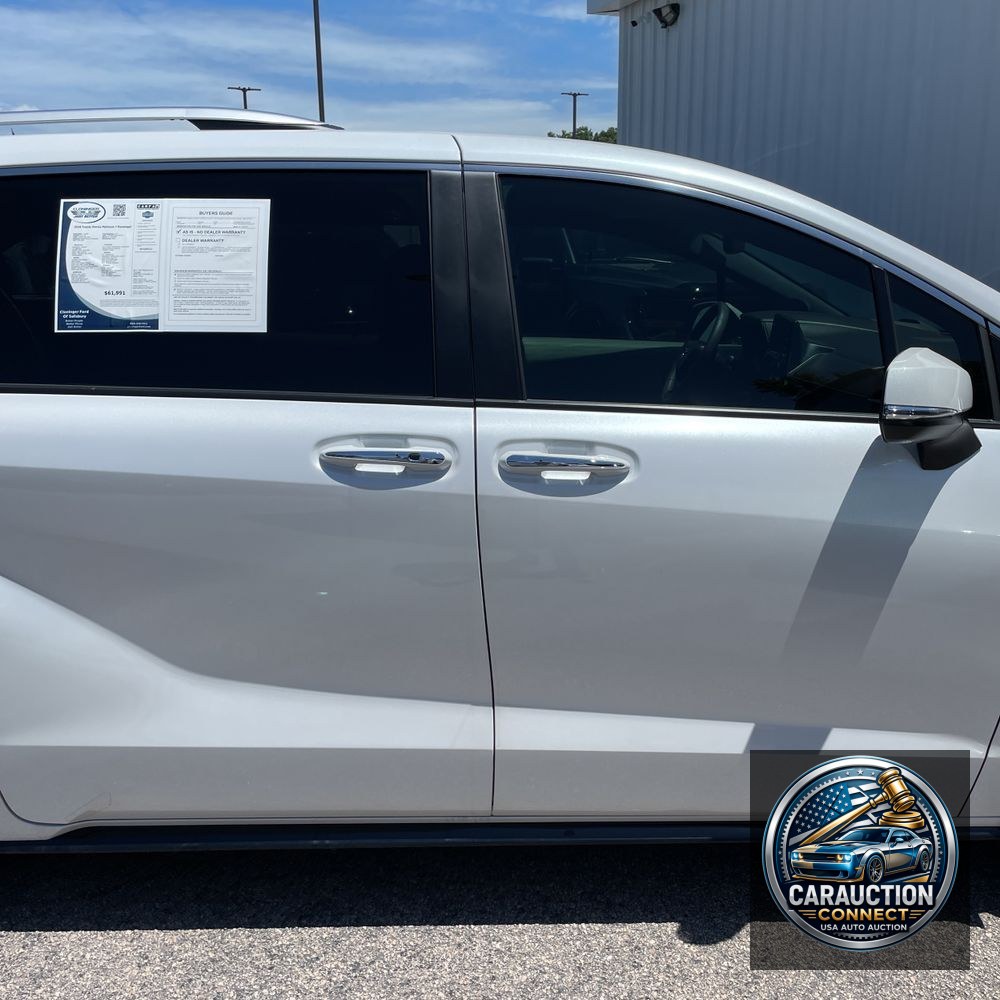 2024 Toyota Sienna Platinum 7-Passenger