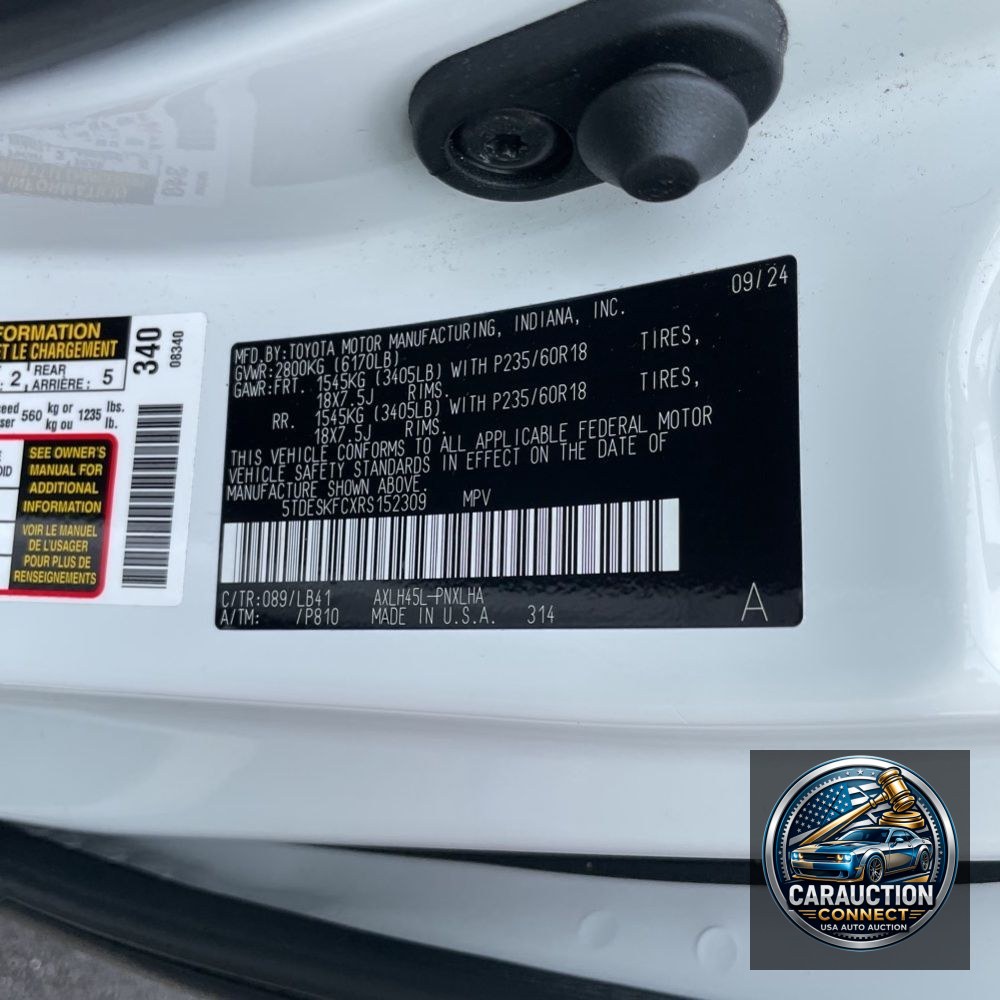 2024 Toyota Sienna Platinum 7-Passenger