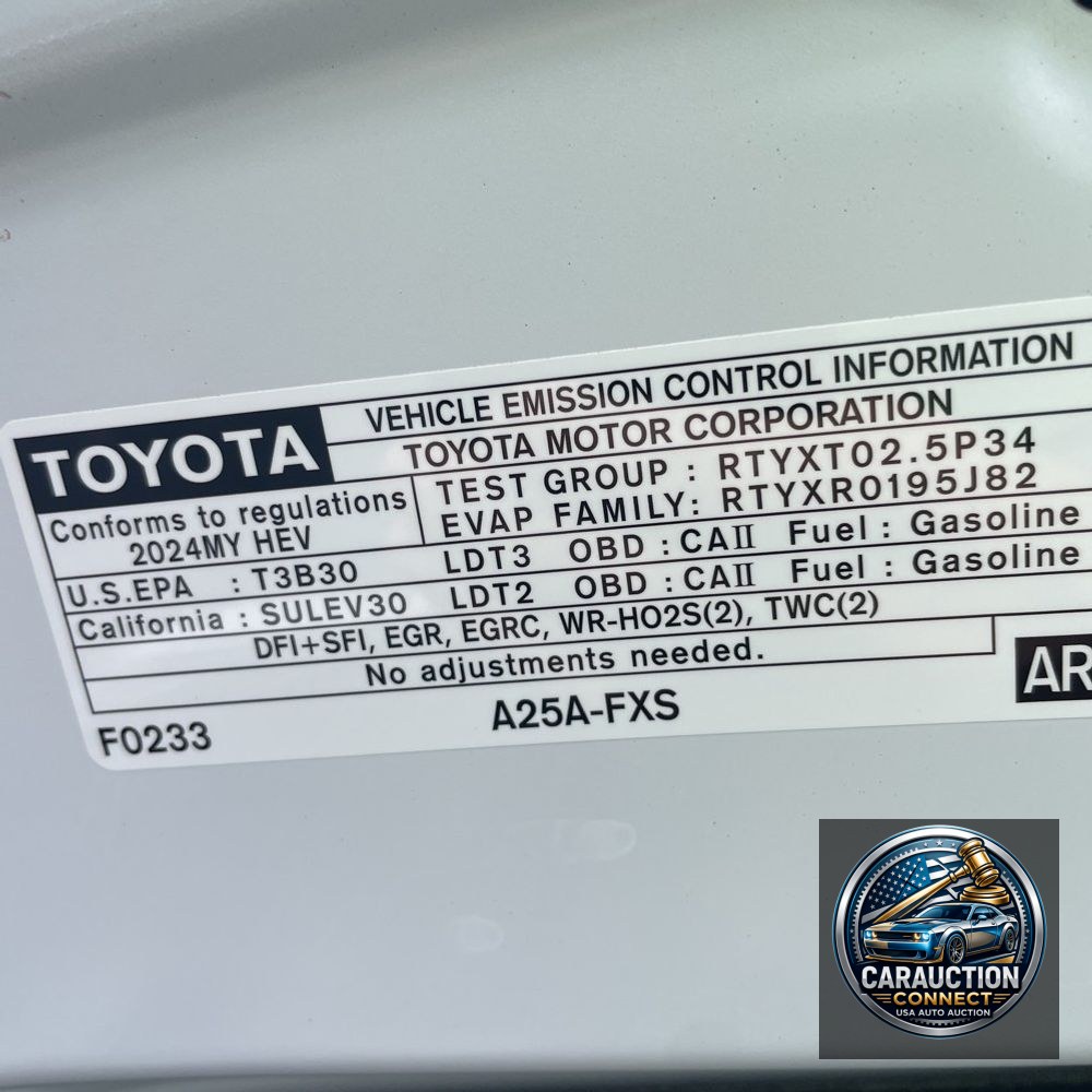 2024 Toyota Sienna XLE 8-Passenger