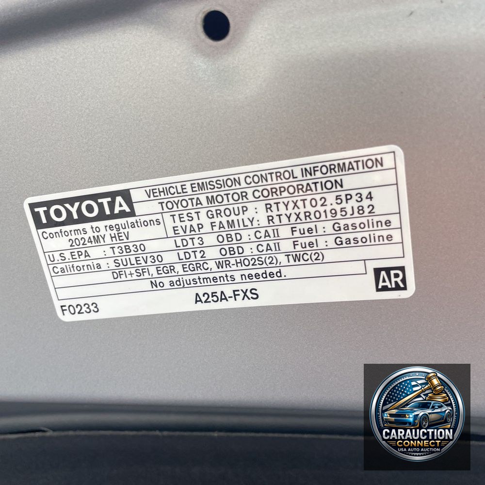 2024 Toyota Sienna XLE 8-Passenger