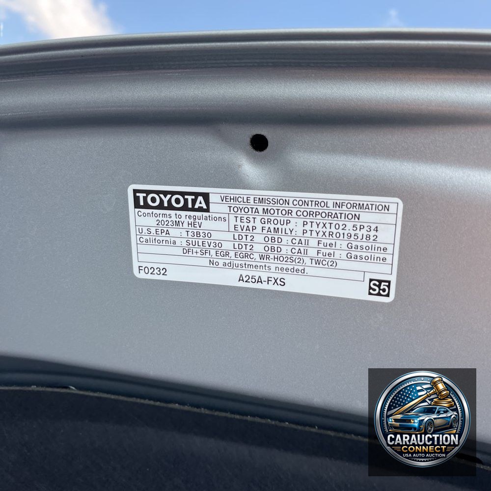 2023 Toyota Sienna XLE 7-Passenger
