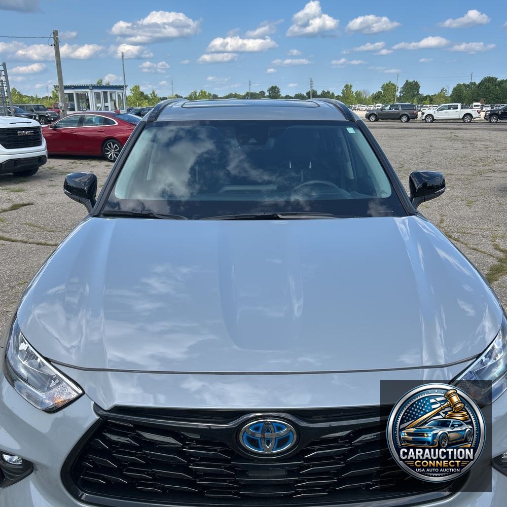 2024 Toyota Highlander Hyb XLE