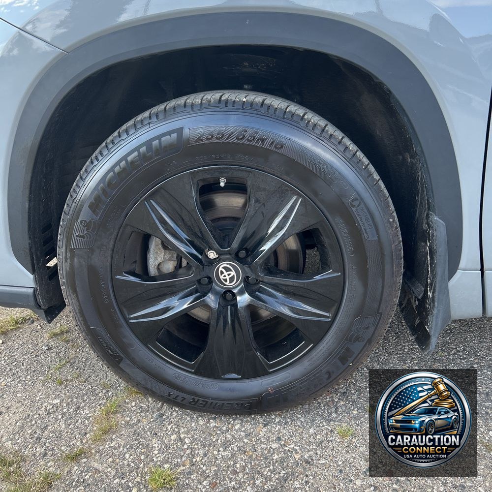 2024 Toyota Highlander Hyb XLE