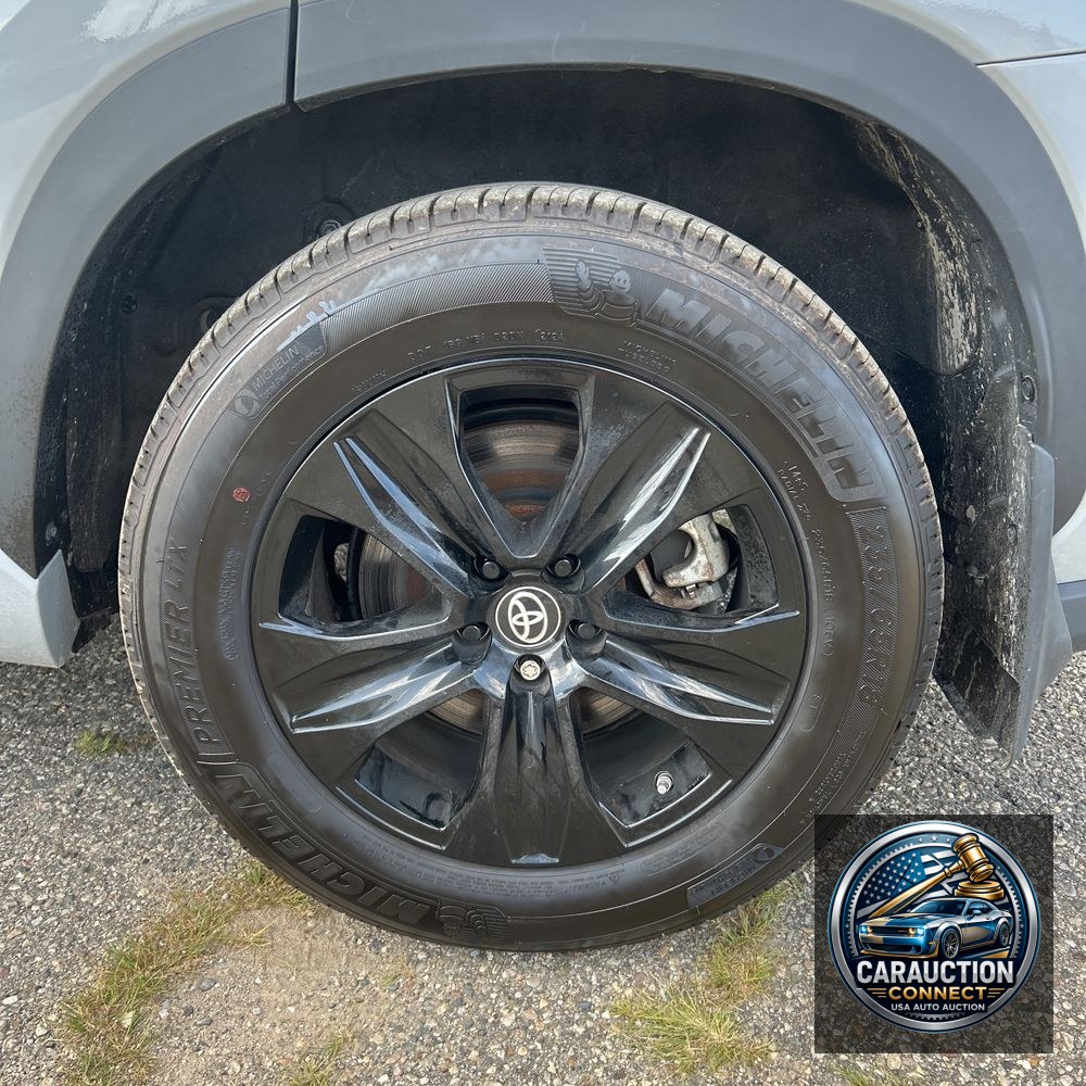 2024 Toyota Highlander Hyb XLE