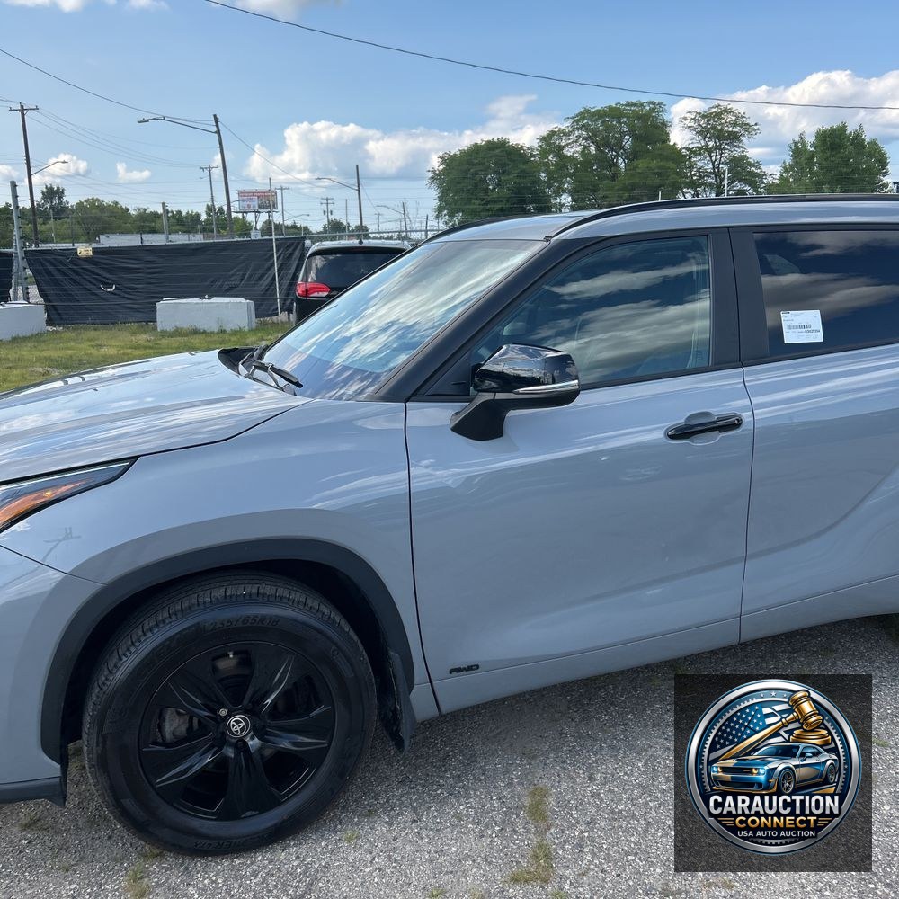 2024 Toyota Highlander Hyb XLE