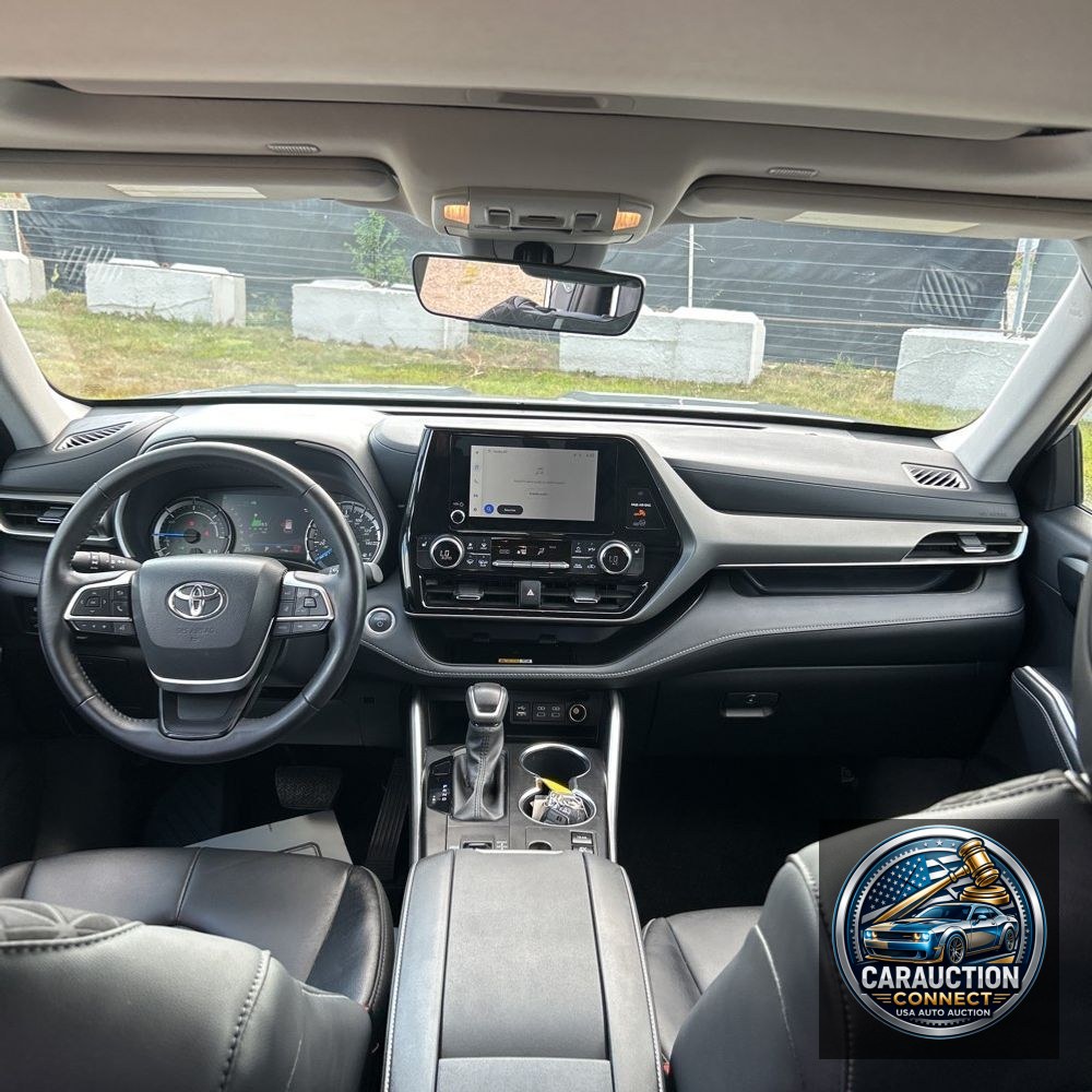 2024 Toyota Highlander Hyb XLE