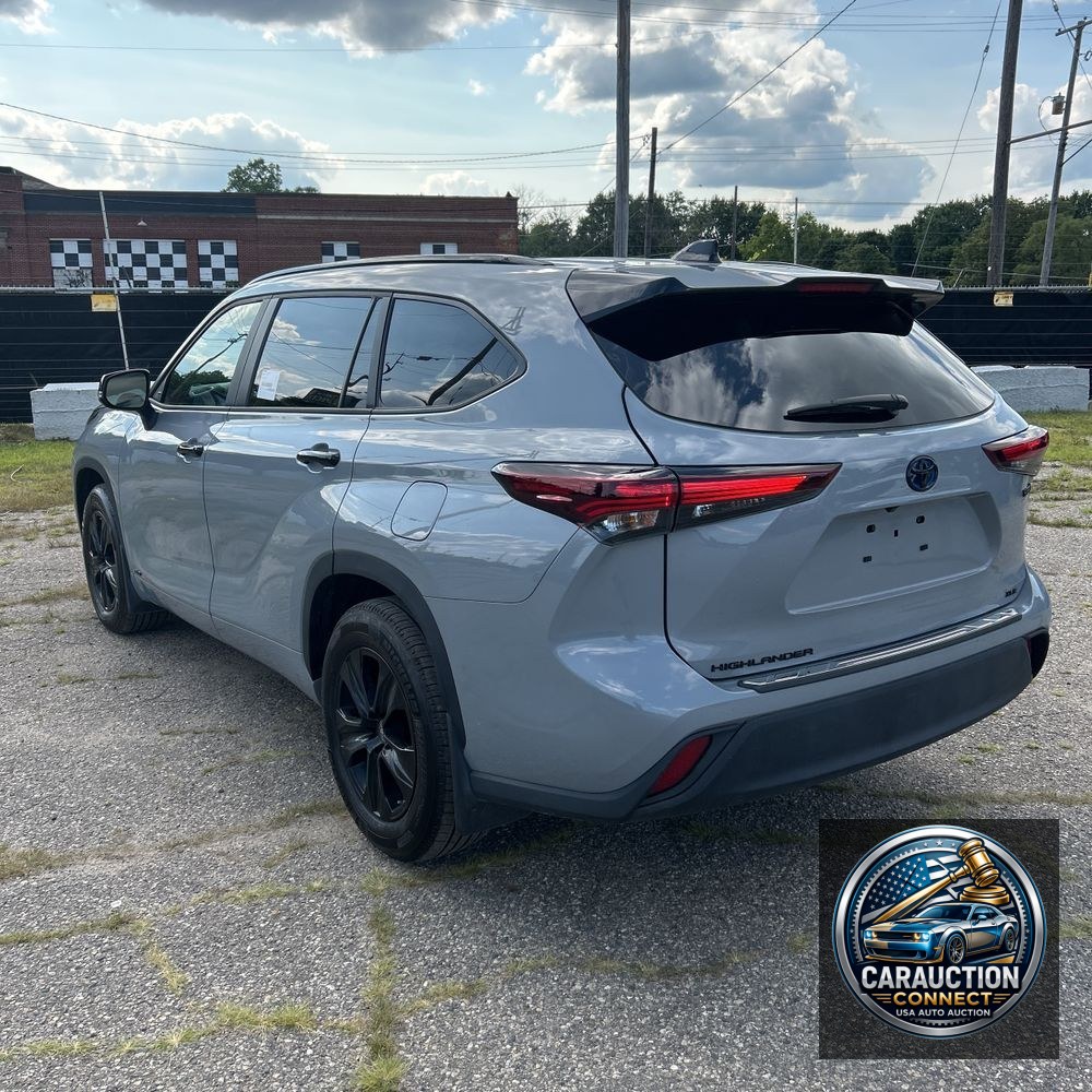2024 Toyota Highlander Hyb XLE
