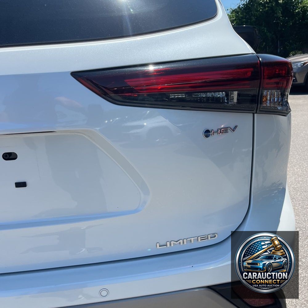 2025 Toyota Highlander Hybrid Limited 25th Edition
