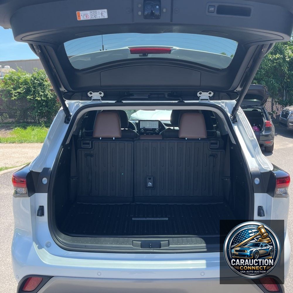 2025 Toyota Highlander Hybrid Limited 25th Edition