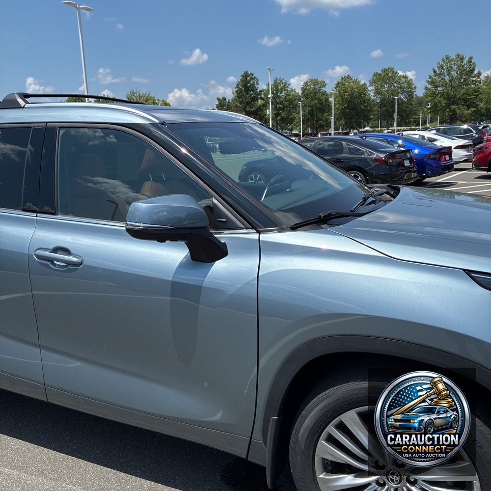 2024 Toyota Highlander Platinum
