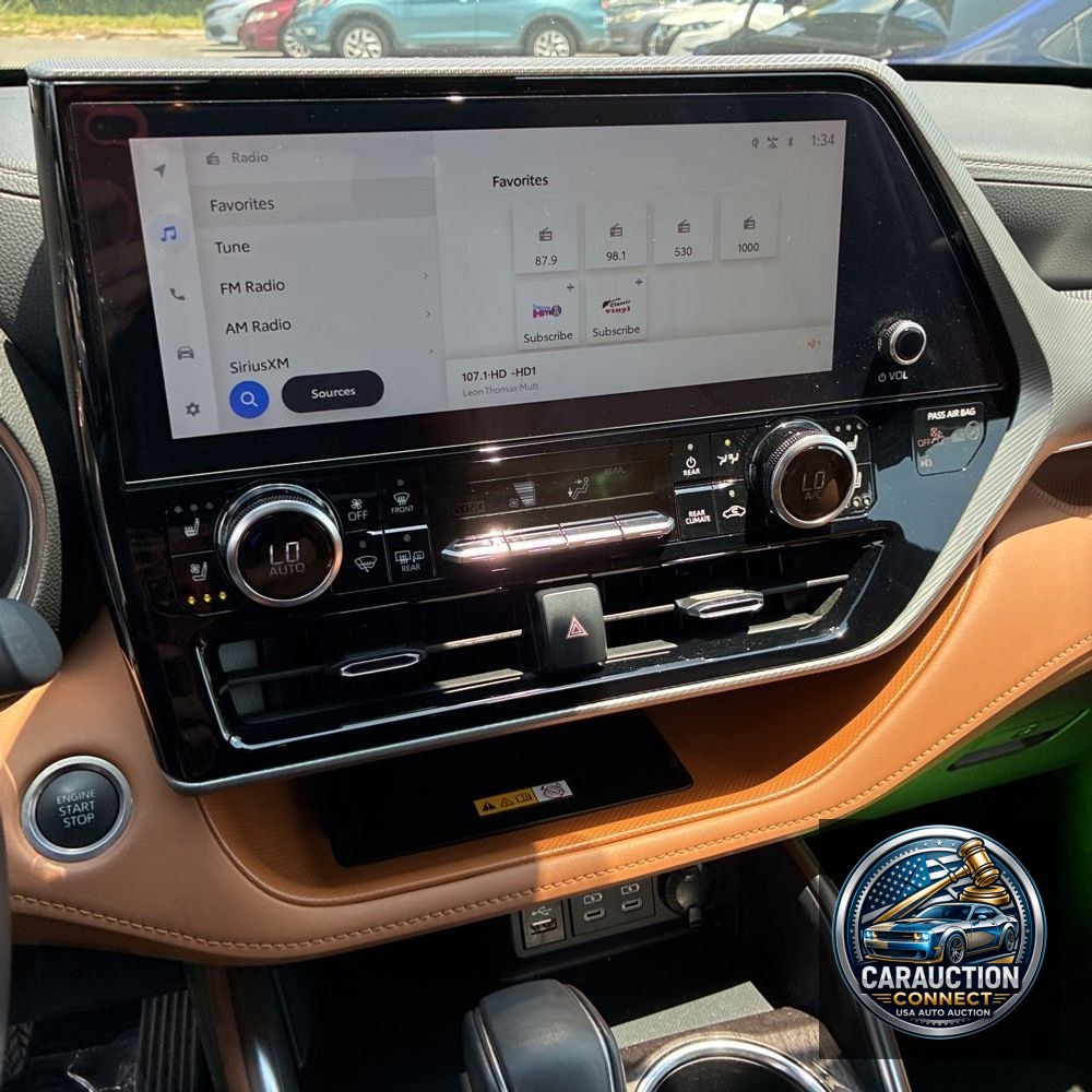 2024 Toyota Highlander Platinum