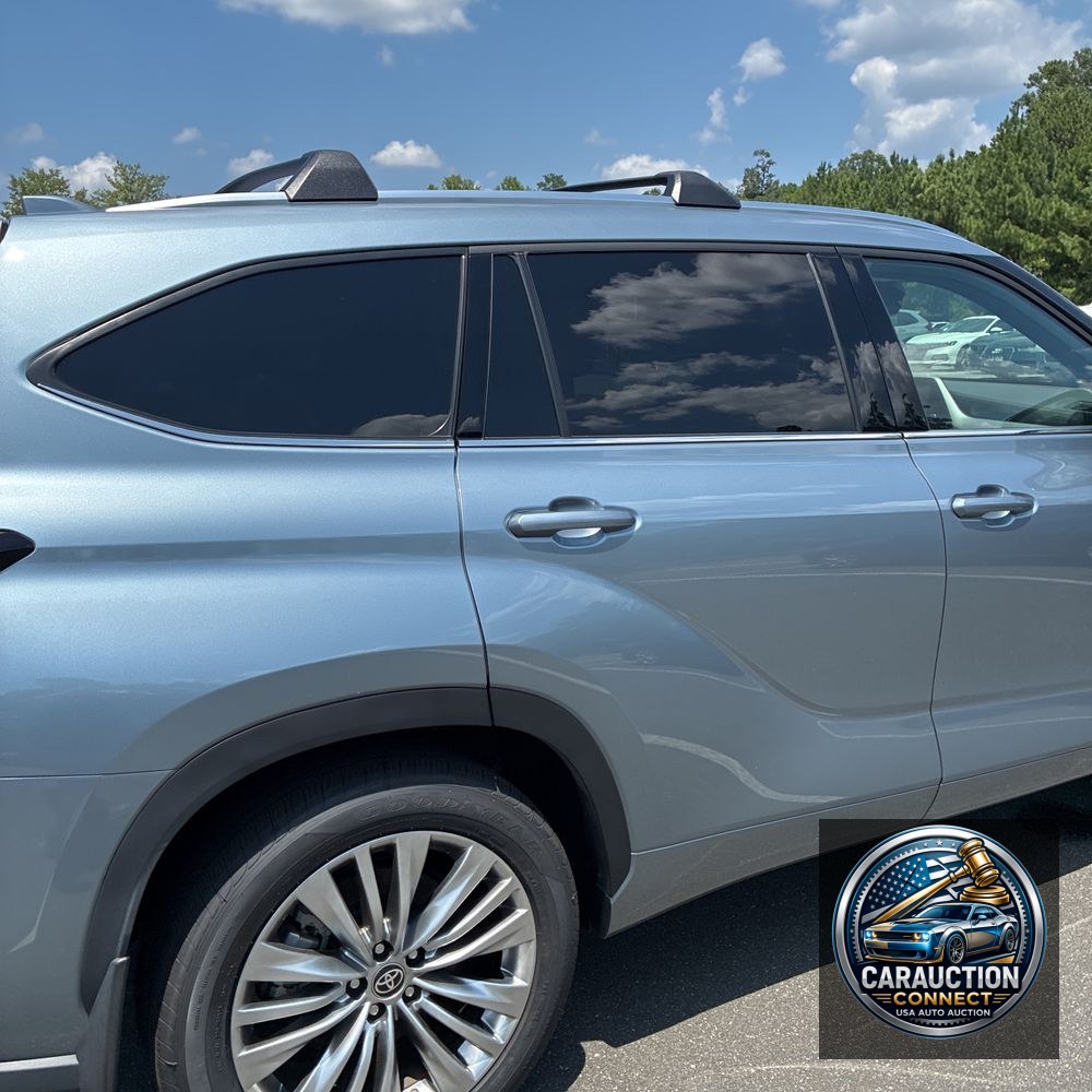 2024 Toyota Highlander Platinum