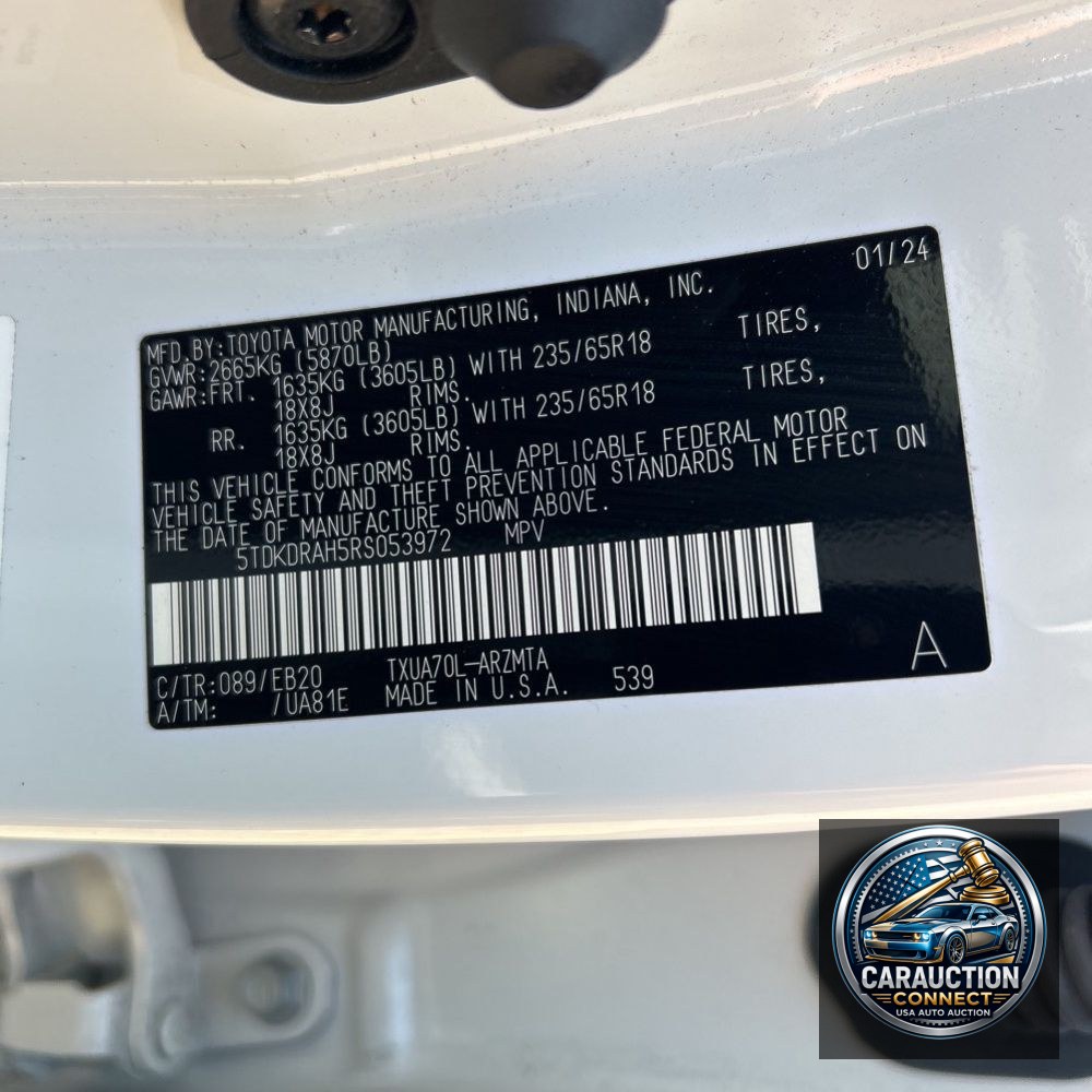 2024 Toyota Highlander XLE
