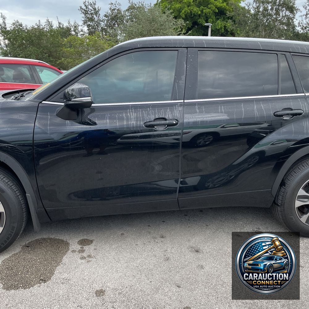 2024 Toyota Highlander XLE