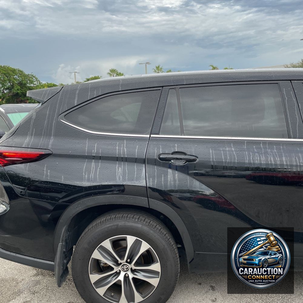 2024 Toyota Highlander XLE