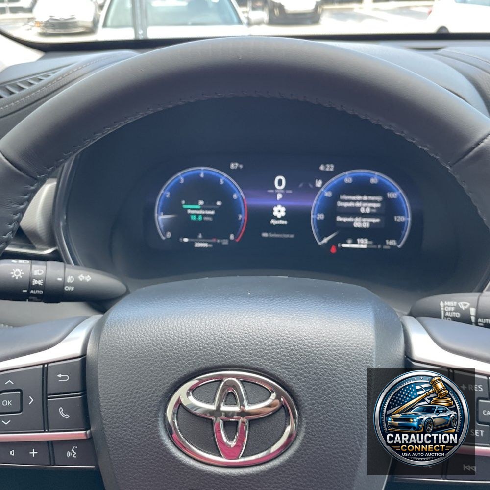 2024 Toyota Highlander Platinum
