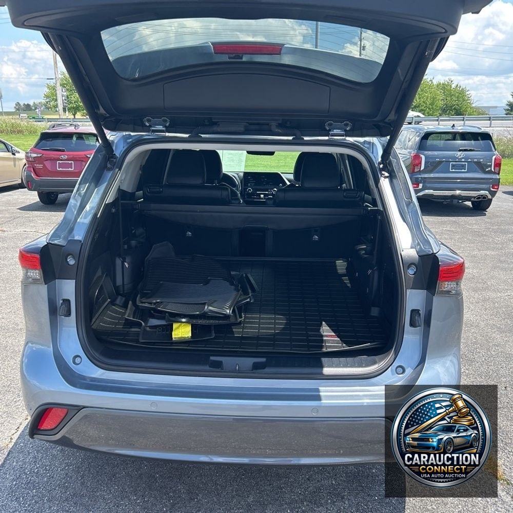 2024 Toyota Highlander Limited