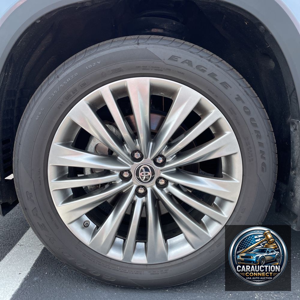 2024 Toyota Highlander Platinum
