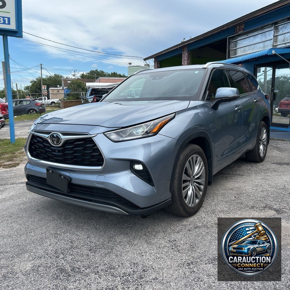 2023 Toyota Highlander Platinum