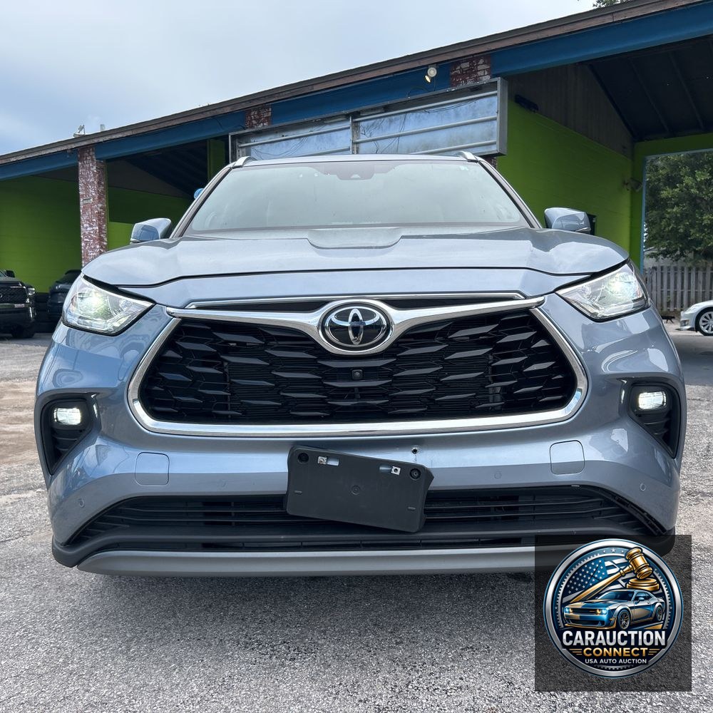 2023 Toyota Highlander Platinum