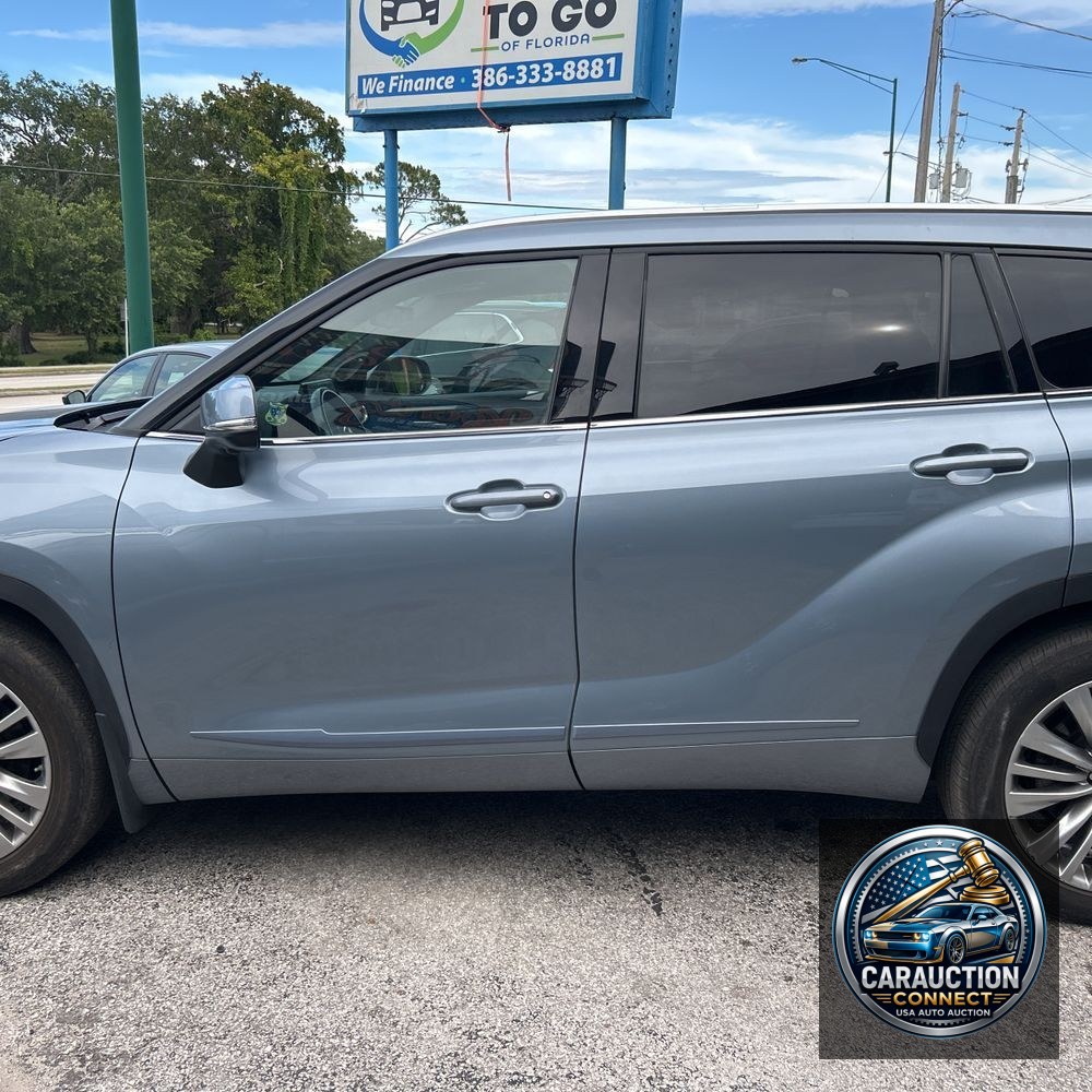 2023 Toyota Highlander Platinum