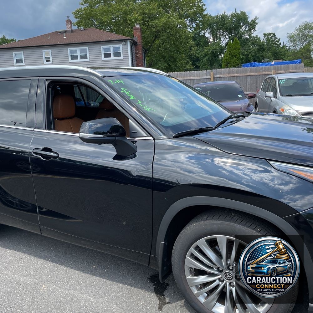2025 Toyota Highlander Platinum
