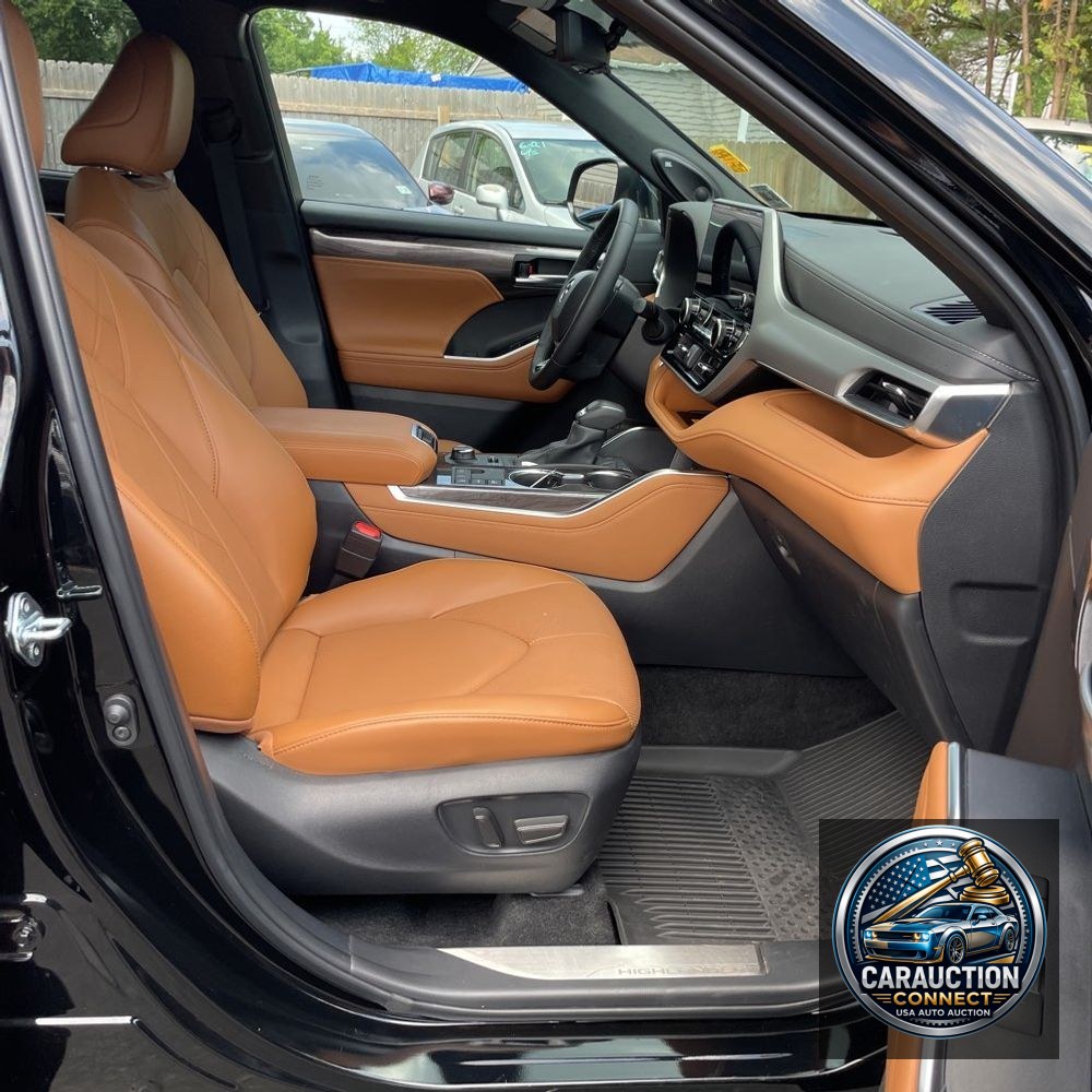 2025 Toyota Highlander Platinum