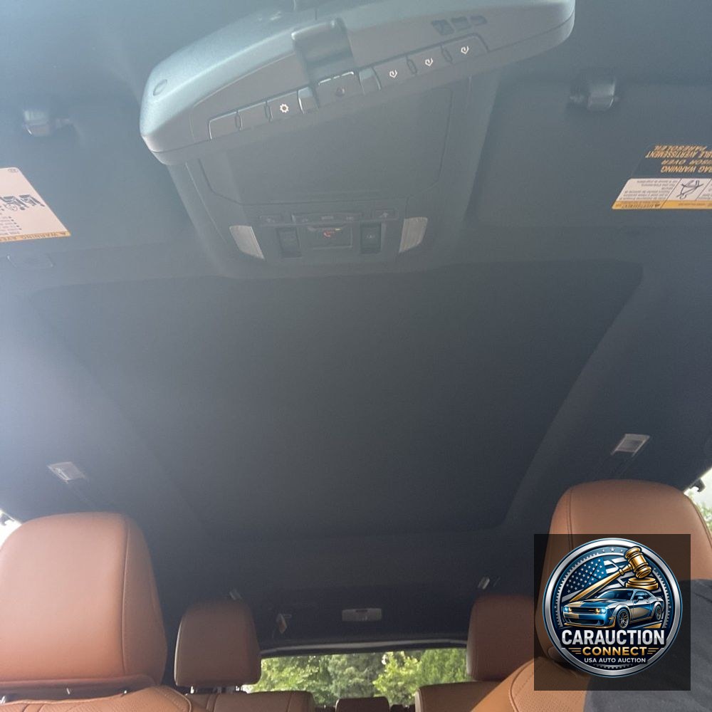 2025 Toyota Highlander Platinum