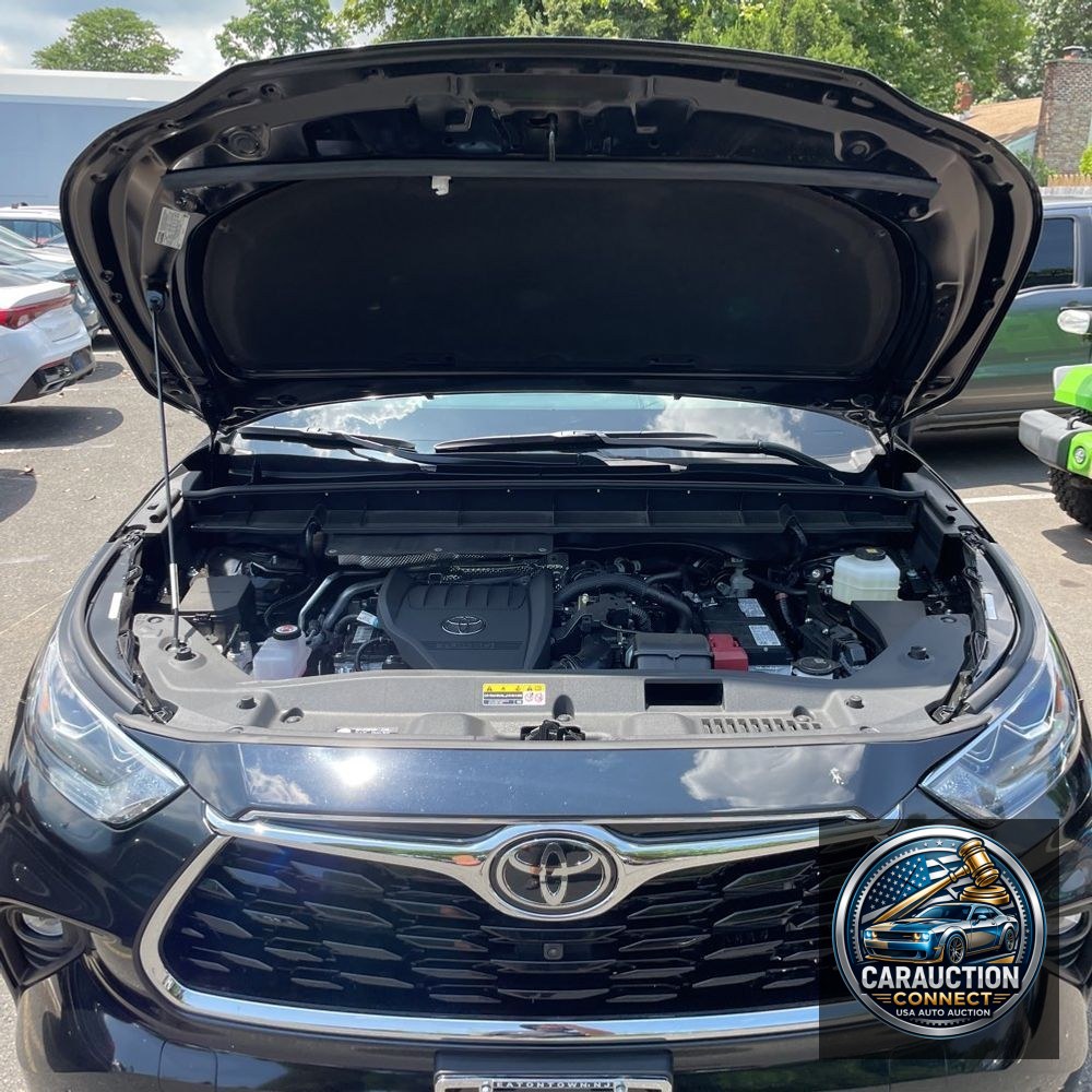 2025 Toyota Highlander Platinum