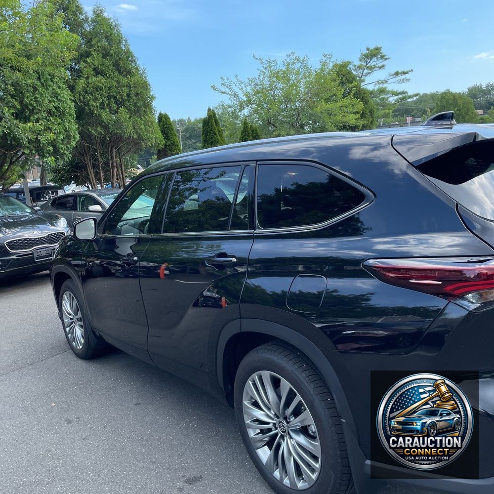 2025 Toyota Highlander Platinum