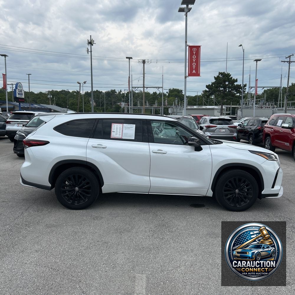 2025 Toyota Highlander XSE