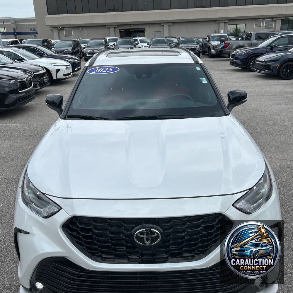 2025 Toyota Highlander XSE