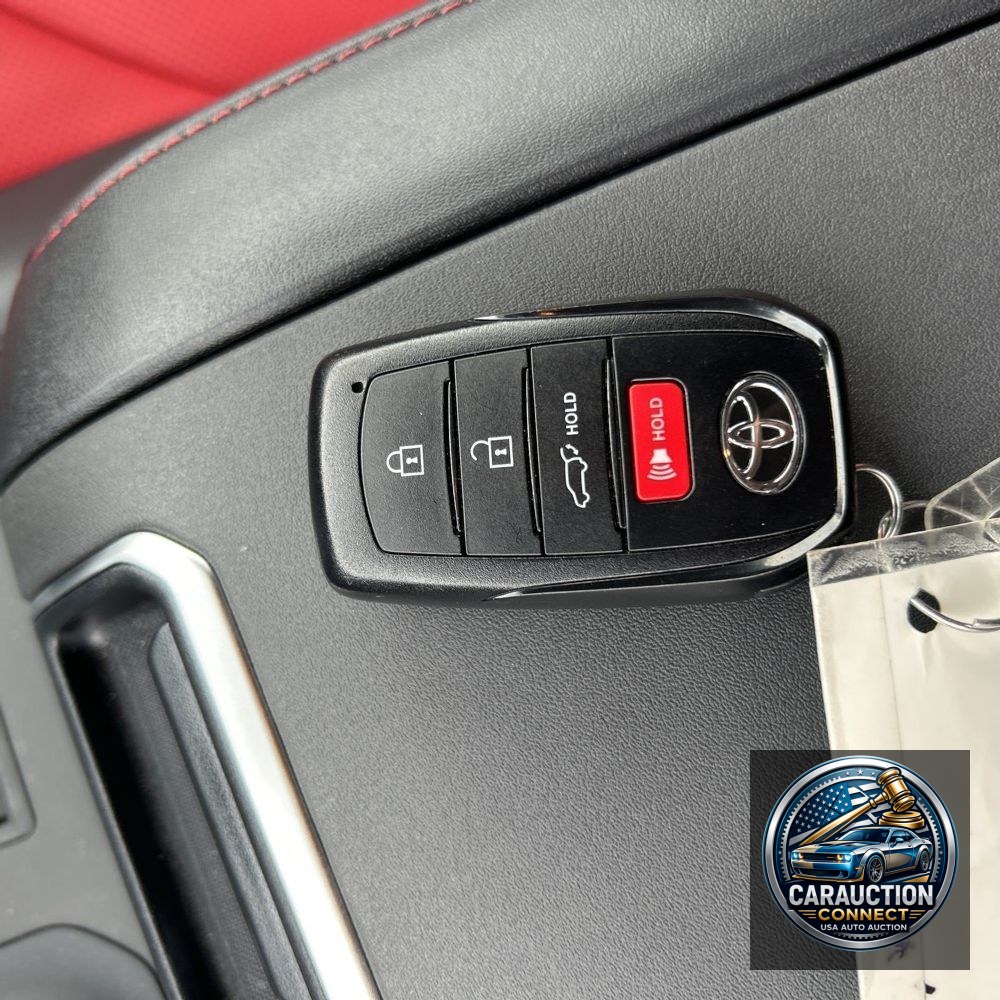 2025 Toyota Highlander XSE