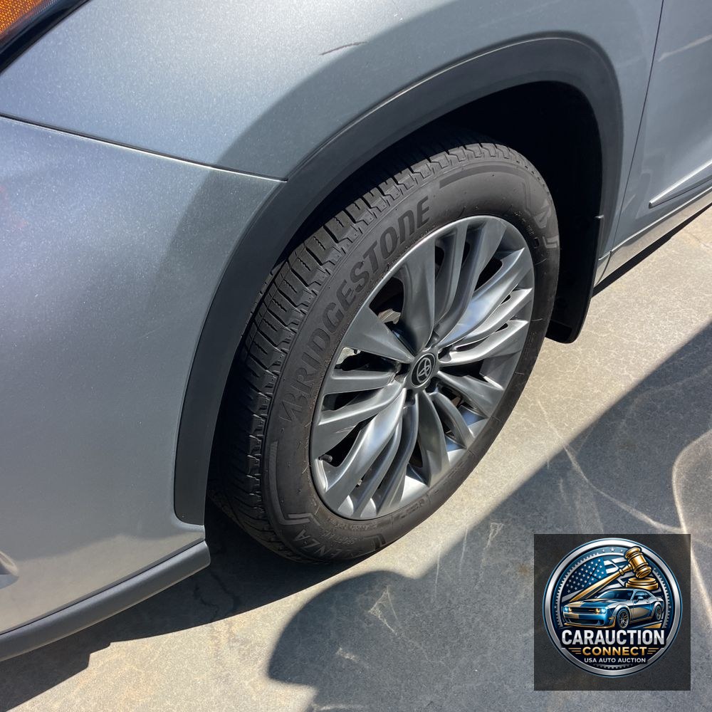 2024 Toyota Highlander Platinum