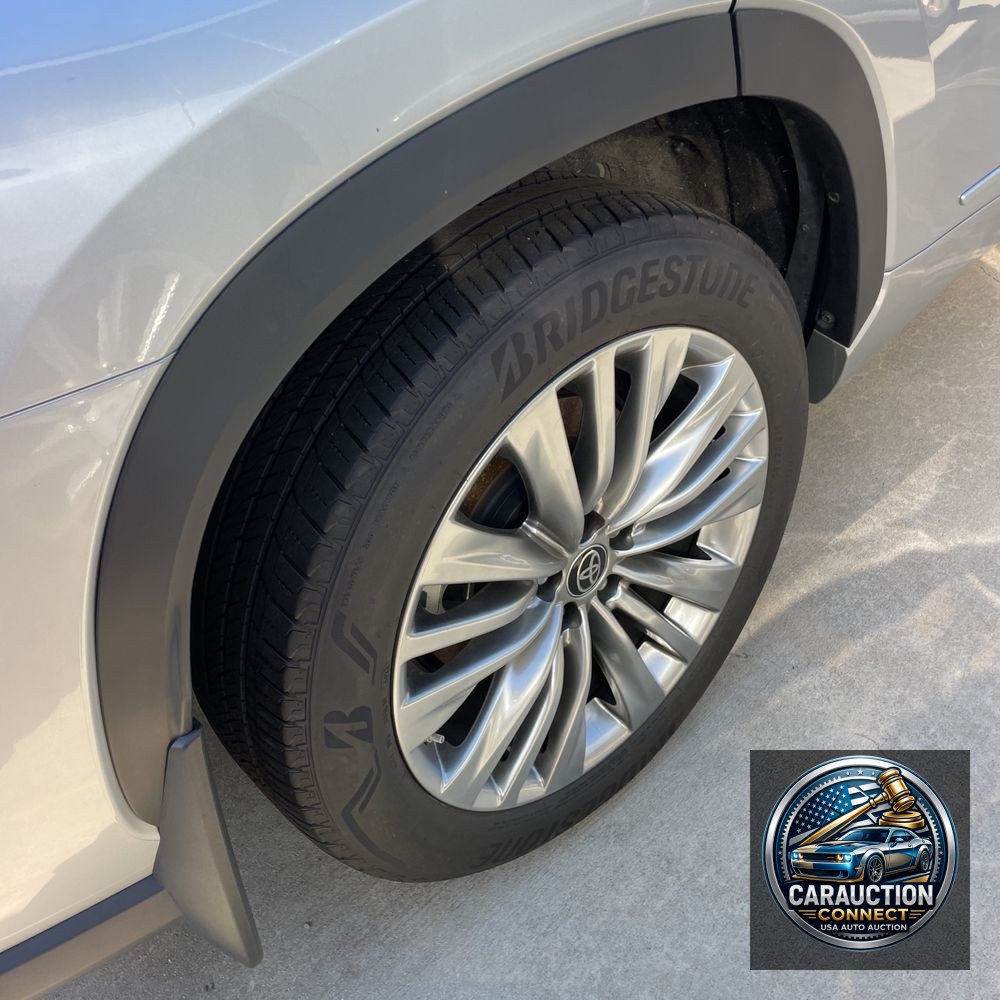 2024 Toyota Highlander Platinum