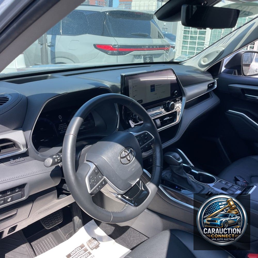 2024 Toyota Highlander Platinum