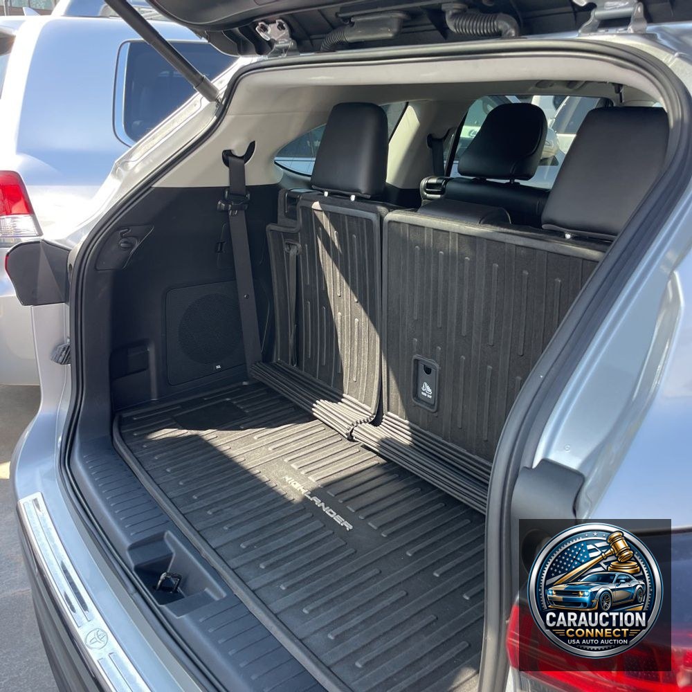 2024 Toyota Highlander Platinum