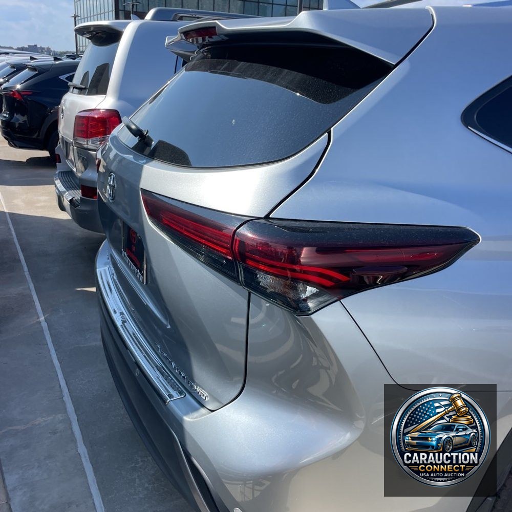 2024 Toyota Highlander Platinum
