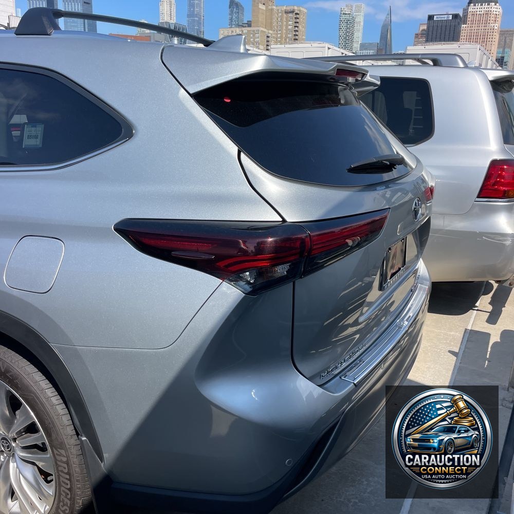 2024 Toyota Highlander Platinum
