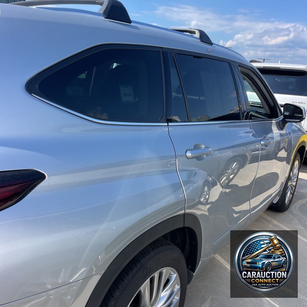 2024 Toyota Highlander Platinum