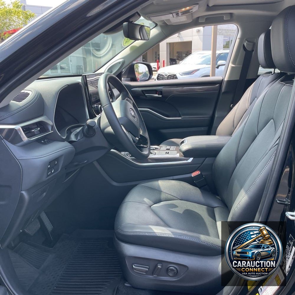 2024 Toyota Highlander Hybrid Limited