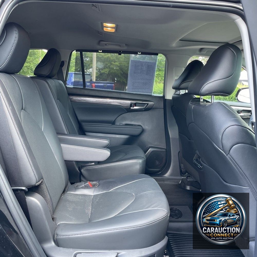 2024 Toyota Highlander Hybrid Limited
