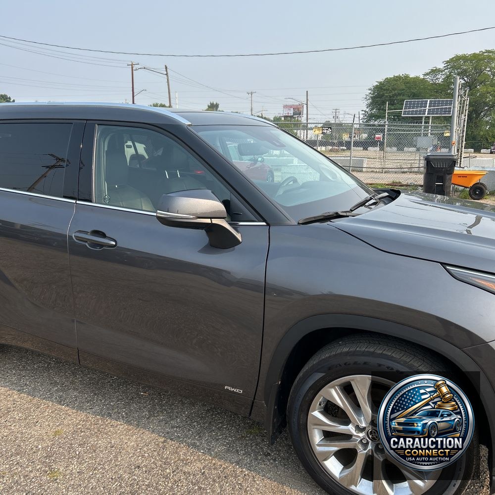 2022 Toyota Highlander Hybrid Limited