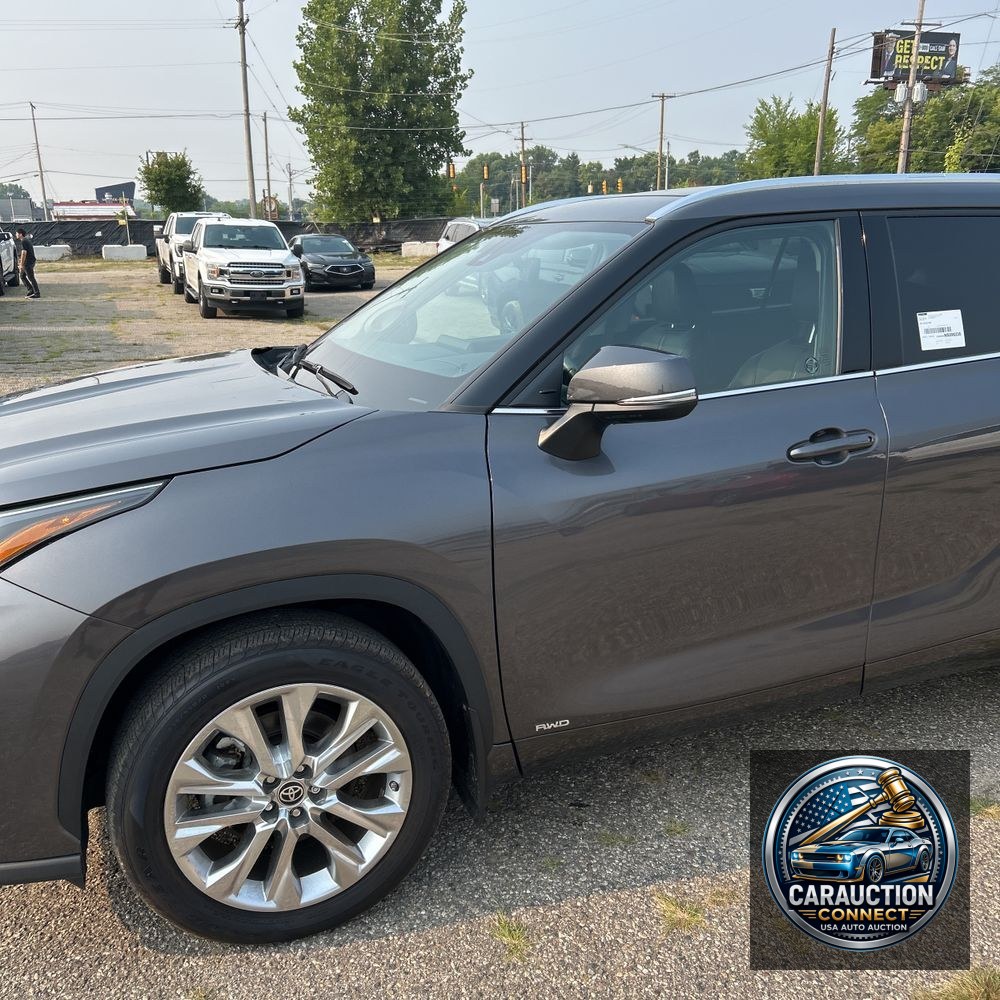 2022 Toyota Highlander Hybrid Limited