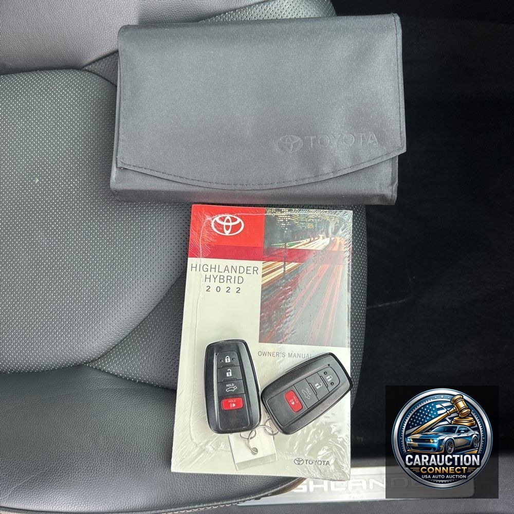 2022 Toyota Highlander Hybrid Limited